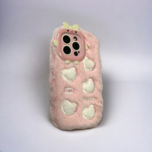 iPhone fluffy case in pink 